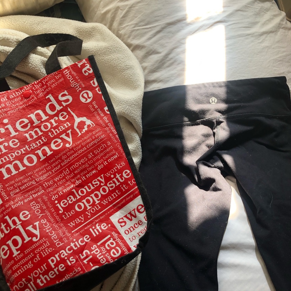 lulu lemon leggings - Picture 2 of 6